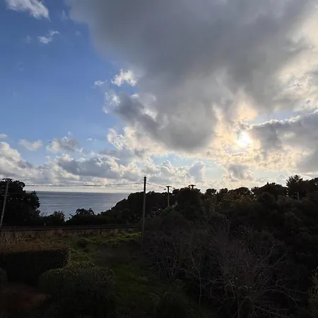 Exceptional Sea View And Beaches 30 Meters Away Apartment Saint-Raphael (Var)